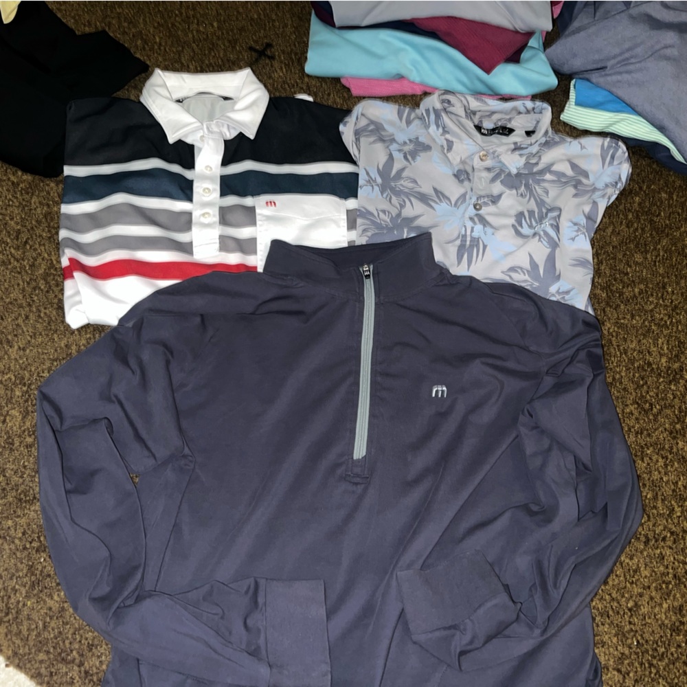 Size xl Travis Mathew’s golf performance shirts
